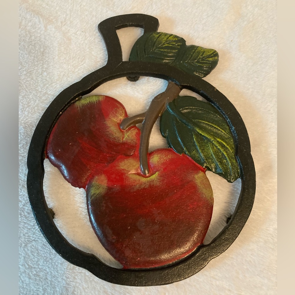 Kitchen  Cast Iron Apple  Trivet  with rubber over the feet to keep it stable